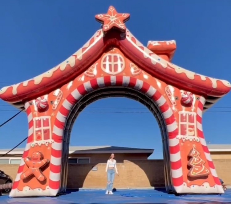 Gingerbread Arch